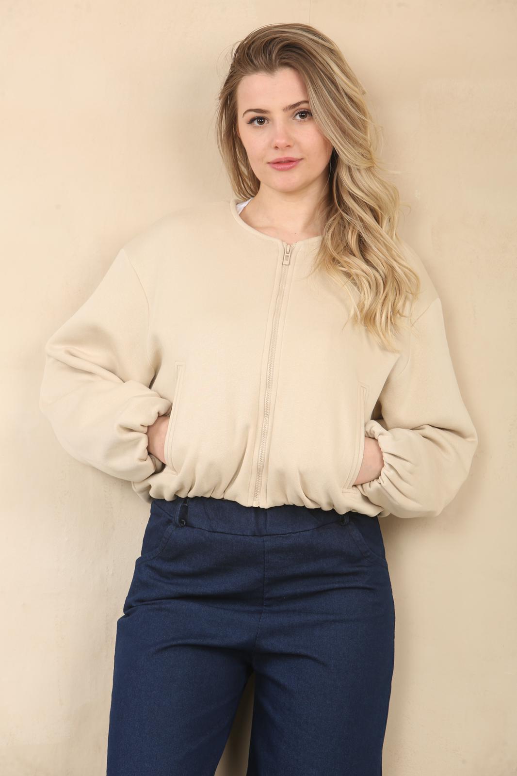 Beige Bubble Hem Cropped Fleece-Lined Jacket – Hooded Zip-Up